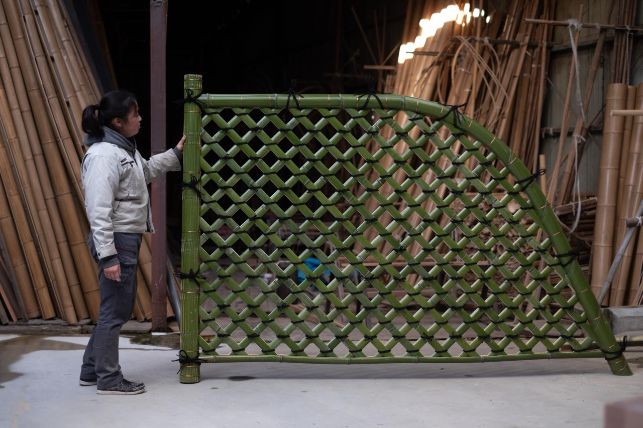 青竹の光悦寺垣を製作しました｜建築・エクステリアに対応する竹垣 